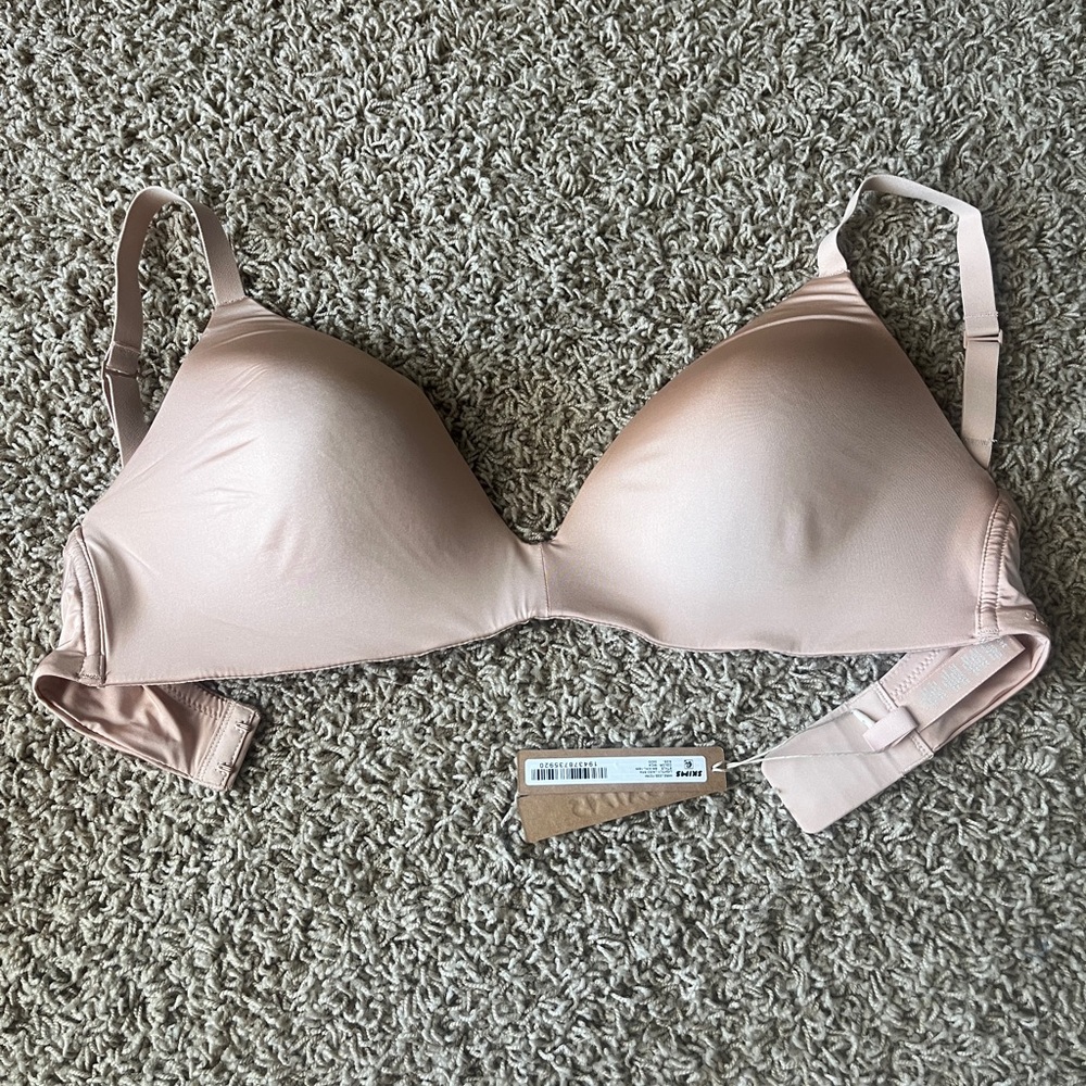 Skims Bra - Mica color - 34DD - lightly lined